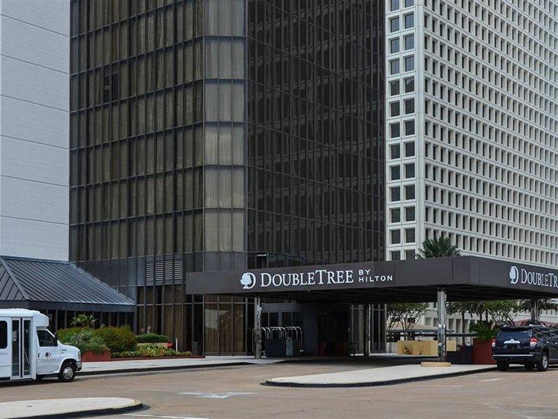 Doubletree By Hilton Hotel Houston Greenway Plaza Екстериор снимка