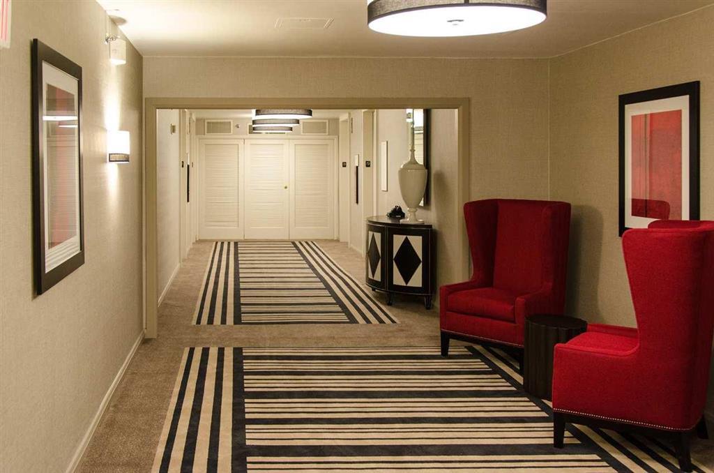 Doubletree By Hilton Hotel Houston Greenway Plaza Екстериор снимка
